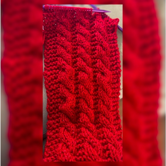 Handmade Hand Crafted Sparkly Red Cable Knit Cowl - Picture 5 of 5